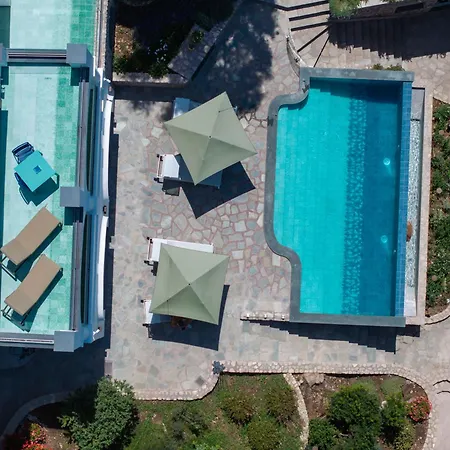 L'ara 住宿加早餐酒店 *