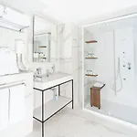L'ara Bed & Breakfast *