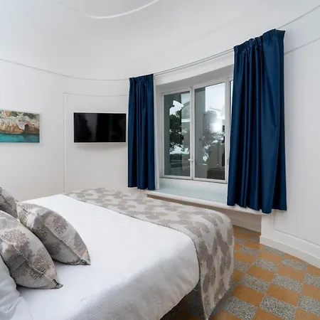 L'ara Alojamento de Acomodação e Pequeno-almoço Capri