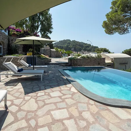 L'ara Bed & Breakfast *